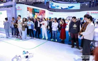 越甲灵动机器人高交会首秀携手深圳地铁共筑智慧城轨新标杆