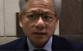 英伟达首席执行官黄仁勋警告称，中国在 AI 领域“并不落后”