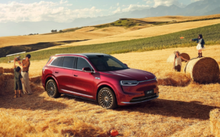 赛力斯2025年Q3营收481.33亿元 净利润为23.71亿元