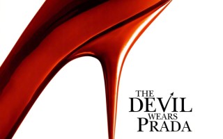 《穿普拉达的女王2》正式开拍！原班人马回归，时尚女魔头跌落神坛