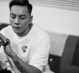 《纯真年代的爱情》开播，陈飞宇孙千上演实用与浪漫的双向奔赴