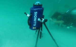 1000万张照片训练AI模型 科学家找到水下定位新方法