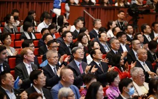 第二十五届中国上海国际艺术节在上海大歌剧院举行开幕活动，陈吉宁孙业礼朱忠明出席