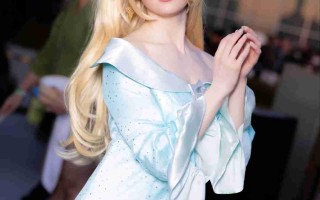 艾什莉脸模cos罗莎塔公主参加c107 网友称：美到失语