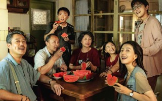 7部电影定档2024端午档《走走停停》《扫黑·绝不放弃》《谈判专家》等