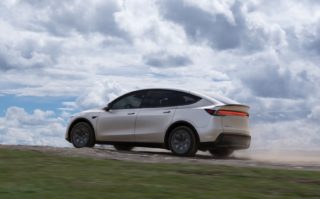 2025年10月1日至12日全国批发54.6万辆 同比下降11%