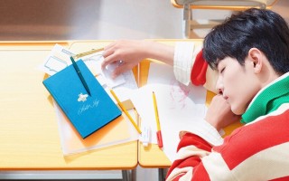 习近平向瑞士新任联邦主席帕姆兰致贺电