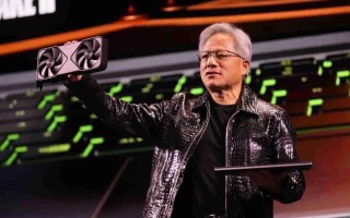 反驳「AI泡沫」说！黄仁勋提3大论点 直言：我们看到截然不同的景象