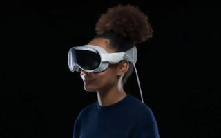 消息称苹果Vision Pro头显将在App Store中默认提供iPhone和iPad应用