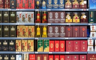 春节临近白酒价格战开打,飞天茅台上涨次高端白酒全线下跌!