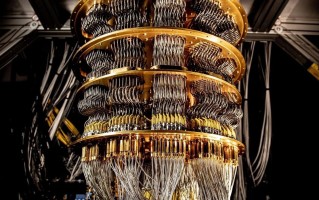 谷歌宣布量子计算机新突破：经典超算需47年的任务可在几秒内完成